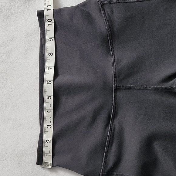 Alo High-Waist Moto Leggings - Picture 8 of 12